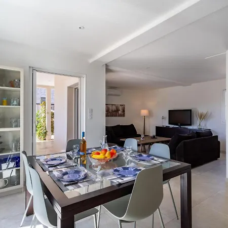 Villa Lolile By Interhome *